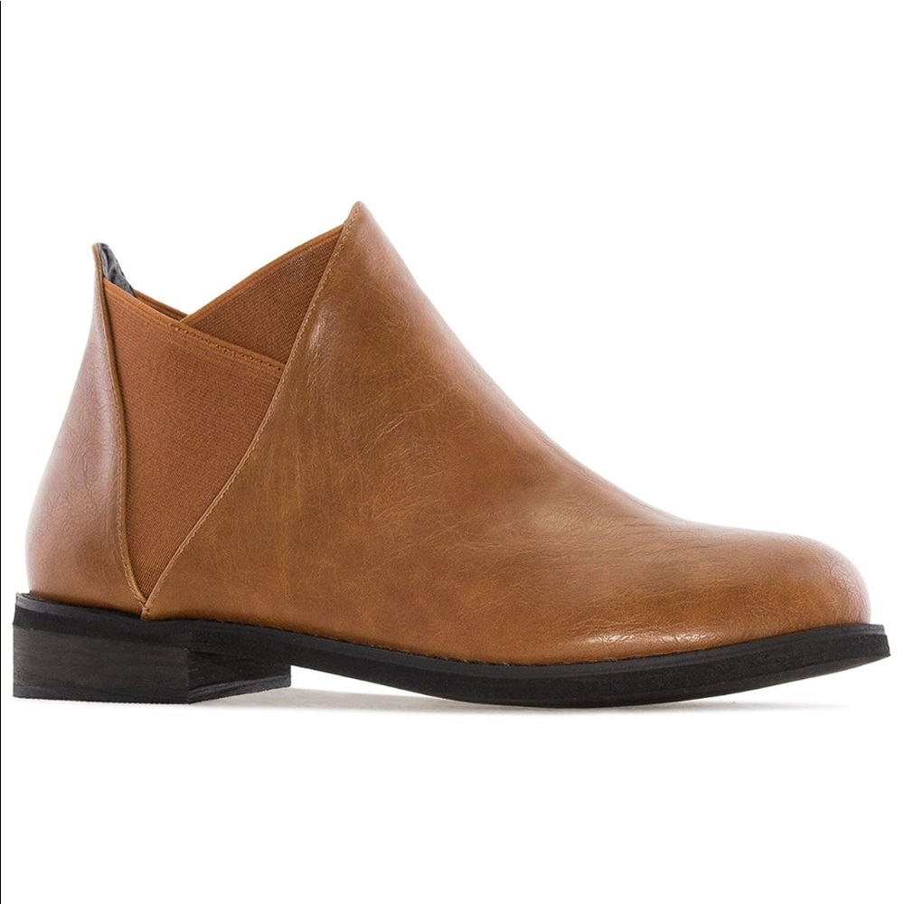 NIB Tan Low Heel Chelsea Ankle Booties - Picture 7 of 7